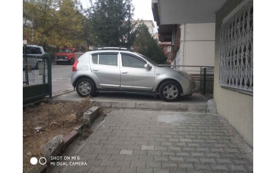 Dacia Sandaro 