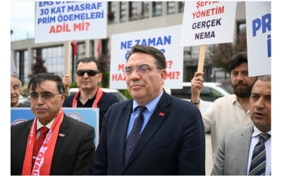 CHP'li Bağcıoğlu OYAK Genel Müdürlüğü Önünde Önemli Açıklamalar Yaptı